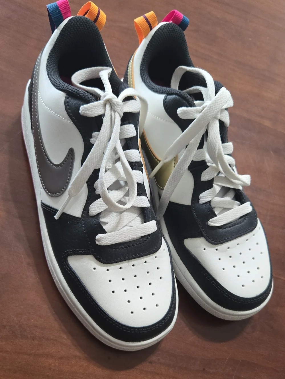 Nike Court Borough Low 2 Sz 4y